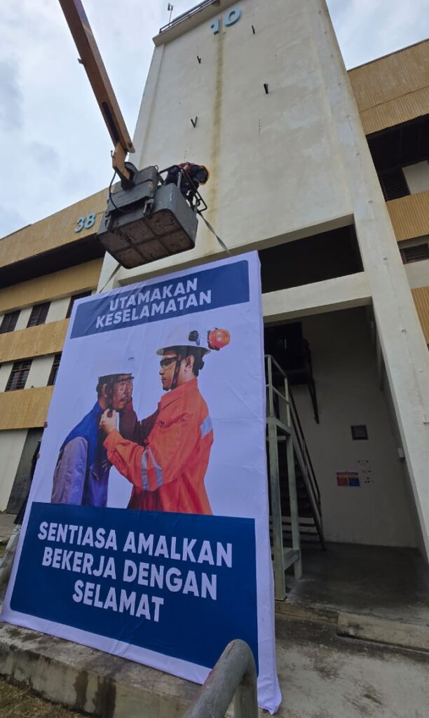 Signboard installation service by ZD Sign Specialist